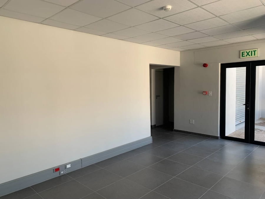 To Let commercial Property for Rent in Kraaifontein Western Cape